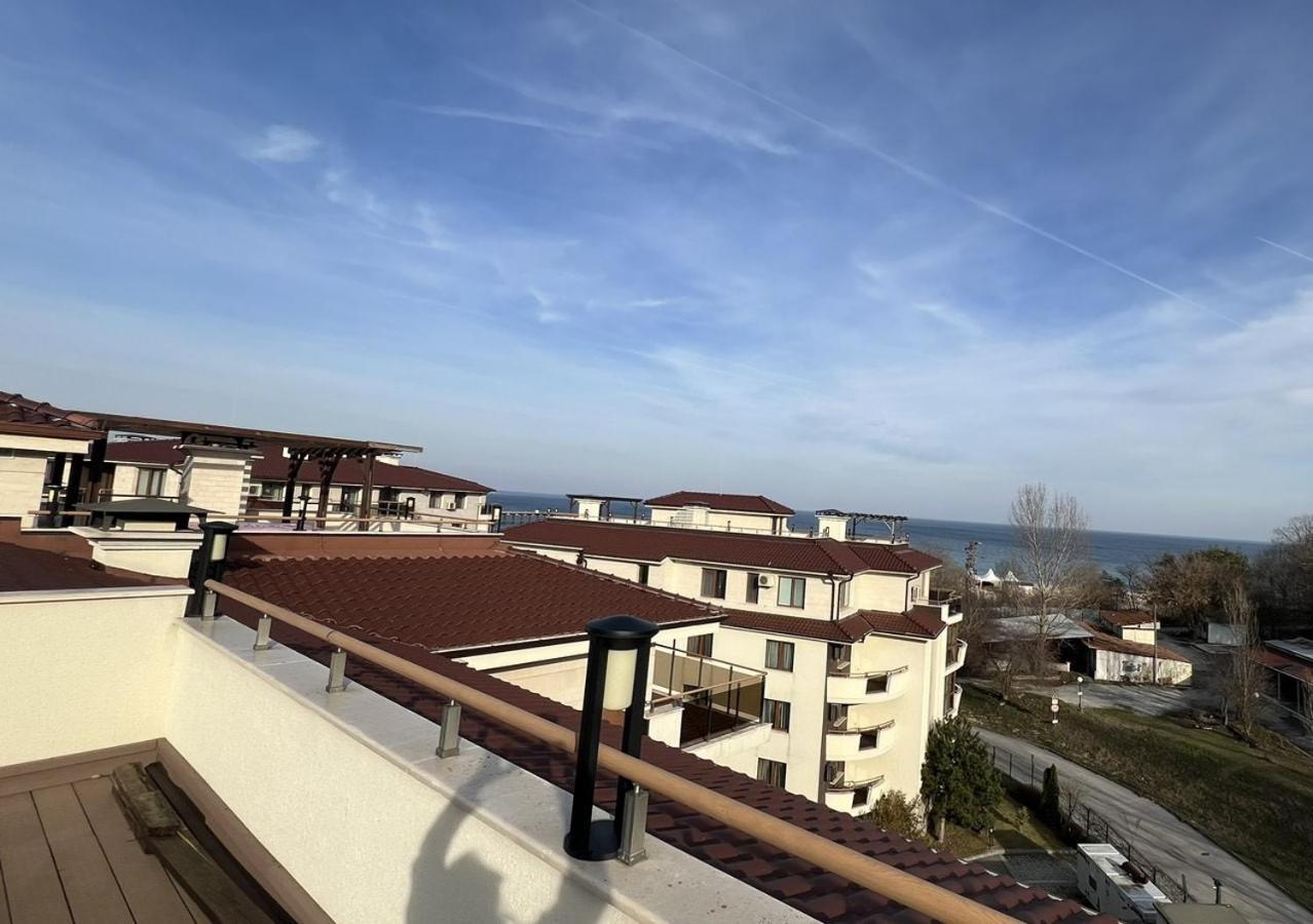 Long Beach Resort Shkorpilovtsi Exterior photo